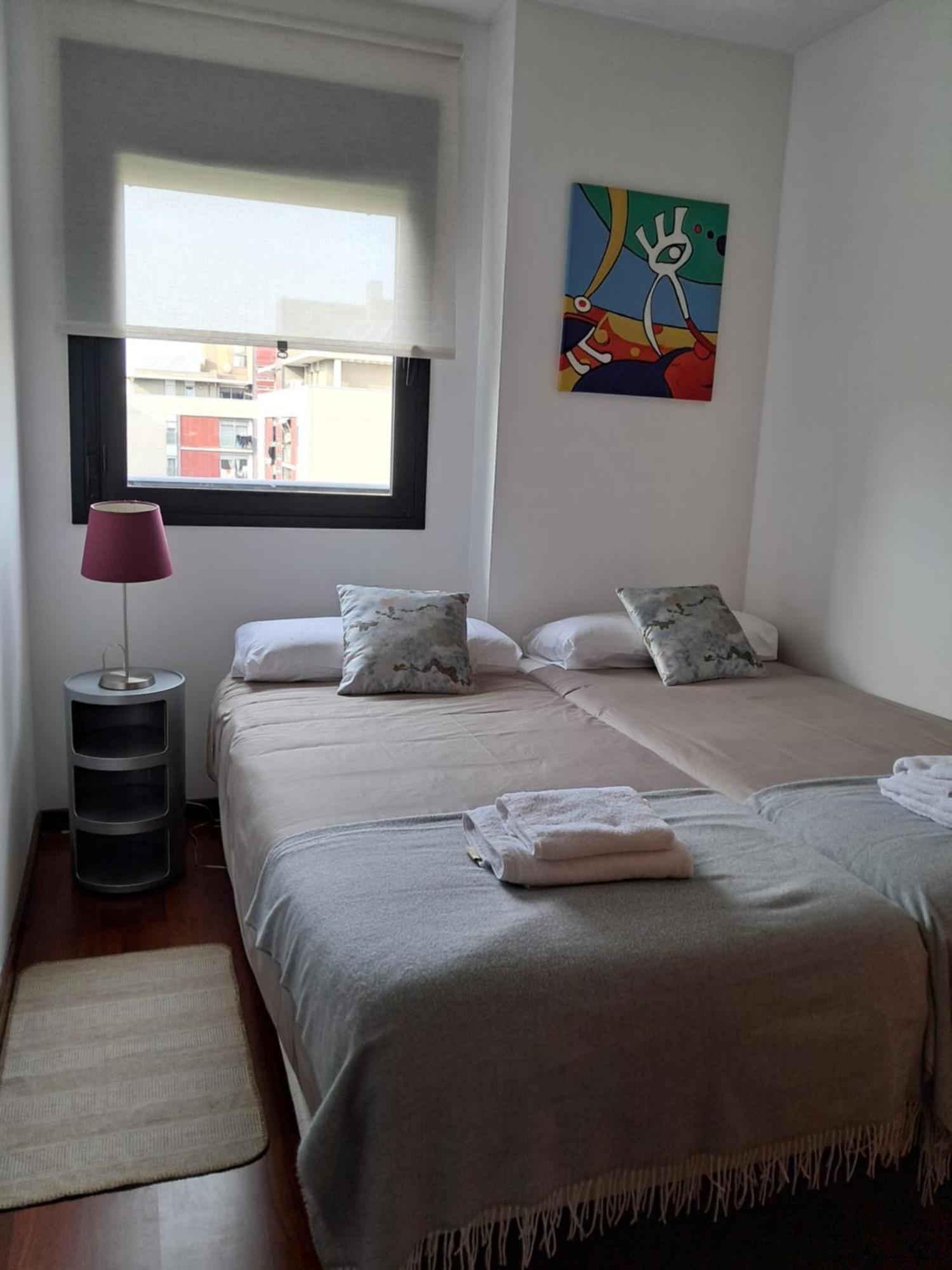 Modern Apartment, With Parking, Close To The Beach!! Sant Adrià de Besòs Exterior foto